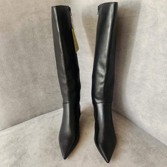 Giani Bernini Shoes - Gianni Bini Black Kitten Heel Boots MSPR 180